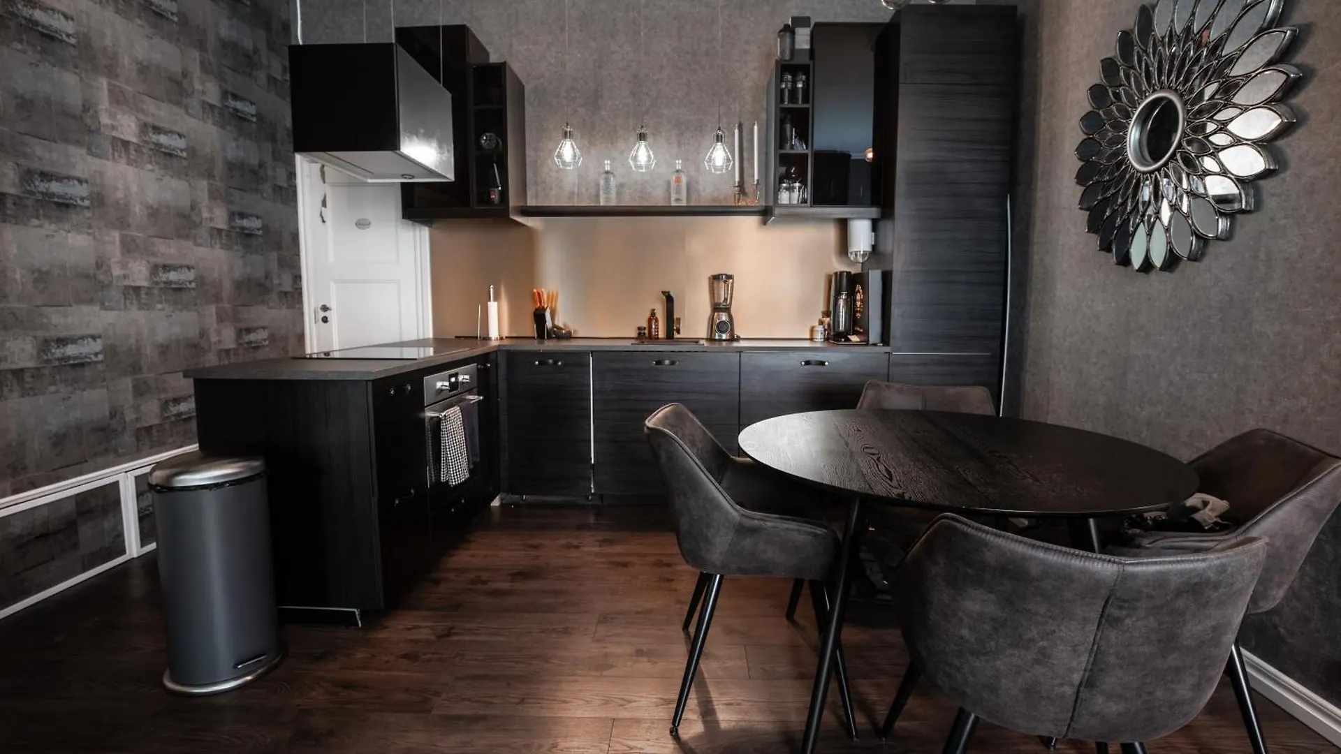 Spacious Oasis Only Minutes From The City Center 스톡홀름